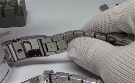how to remove links from citizen watch